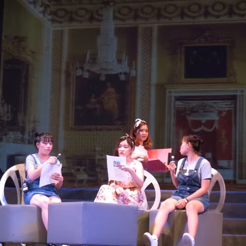 Le théâtre se met au service de l'apprentissage de la langue de Shakespeare ảnh 2 Le théâtre se met au service de l'apprentissage de la langue de Shakespeare ảnh 2