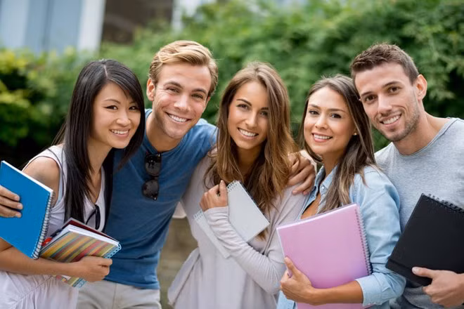 Quelque 340 étudiants australiens suivront un cursus au Vietnam ảnh 1