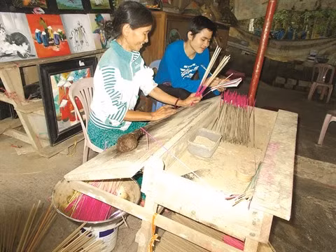 Déambulations à Thuy Xuân, village encensé à proximité de Huê ảnh 2