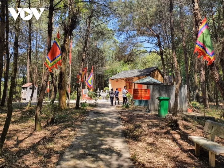 Le temple dédié au général Hoàng Luc de Cao Bang ảnh 1 Le temple dédié au général Hoàng Luc de Cao Bang ảnh 1