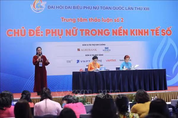 Renforcer l'autonomisation des femmes dans l'économie numérique ảnh 1