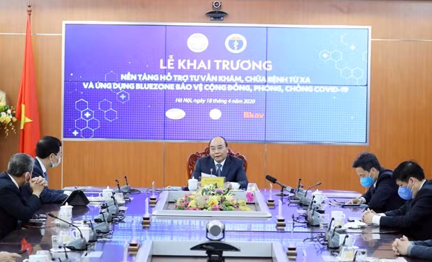Inauguration d’une plateforme d'examen et de traitement médical à distance ảnh 1
