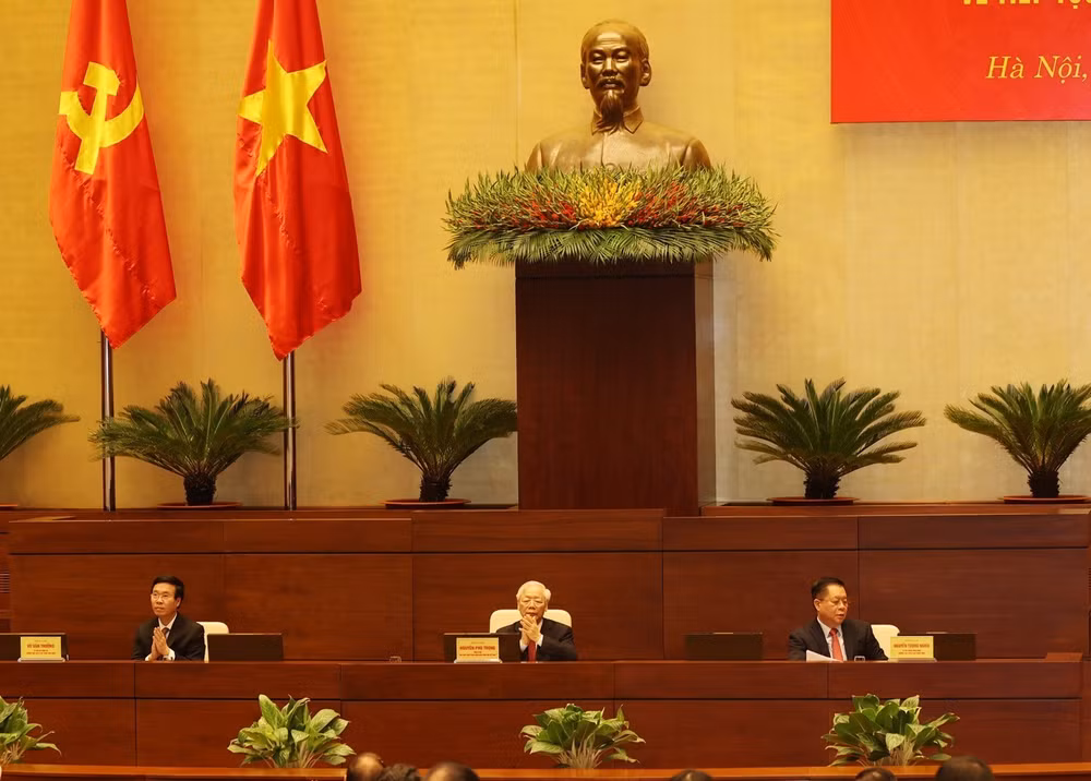 Allocution du SG du PCV au séminaire sur l’application de la pensée de Ho Chi Minh ảnh 4
