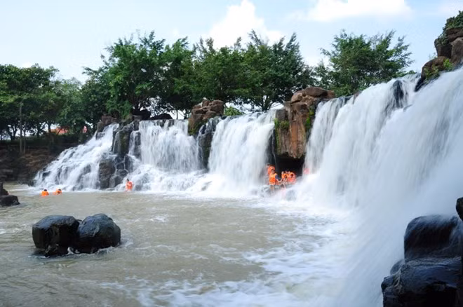 Dong Nai développe le tourisme ảnh 1