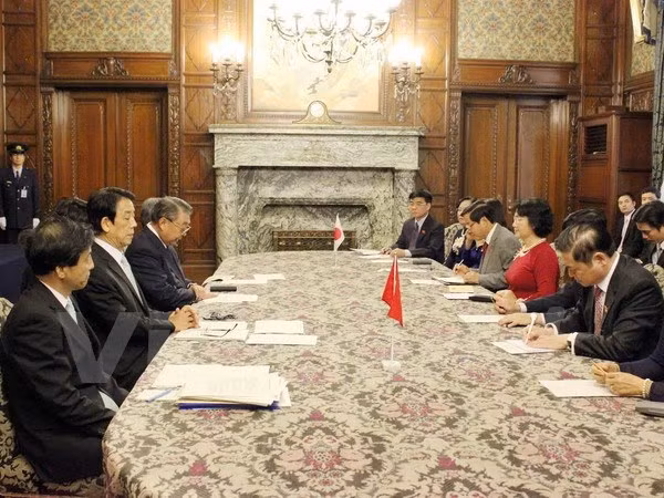 La vice-présidente de l’AN Nguyen Thi Kim Ngan en visite officielle au Japon ảnh 1