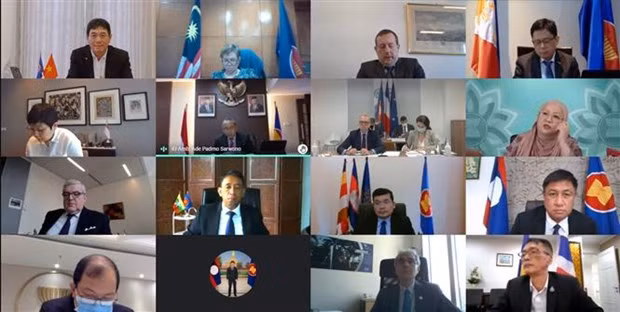 La France affirme attacher de l'importance à la coopération avec l'ASEAN ảnh 1