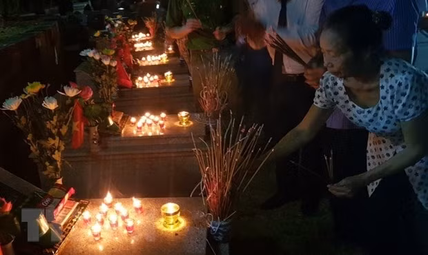 Sputnik : "Quand on boit de l'eau, on pense à la source" – une belle tradition du Vietnam ảnh 1