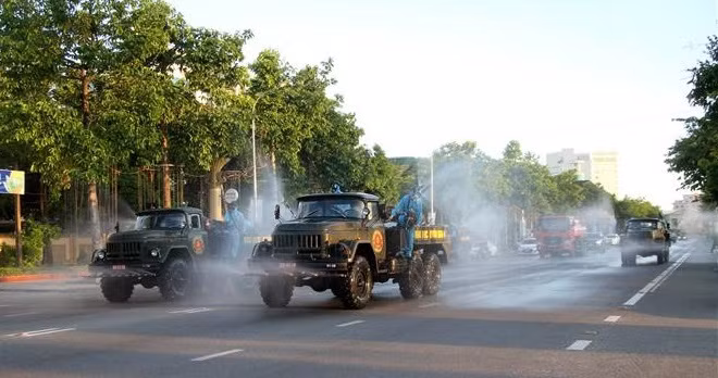 Covid-19 : Le Premier ministre demande de durcir les mesures préventives à Hô Chi Minh-Ville ảnh 1