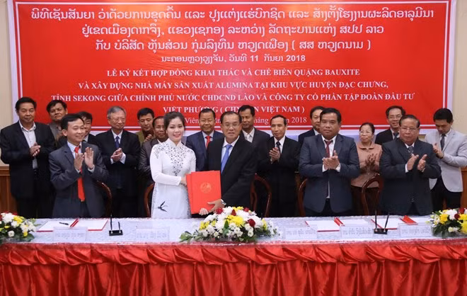 Le Vietnam met en œuvre le plus grand projet minier au Laos ảnh 1