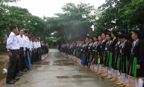 Soong Cô, le chant des San Diu, donne de la voix ảnh 1