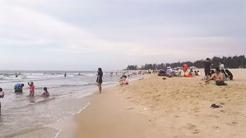 Thua Thiên-Huê: Thuân An, une paisible plage de Huê ảnh 1 Thua Thiên-Huê: Thuân An, une paisible plage de Huê ảnh 1