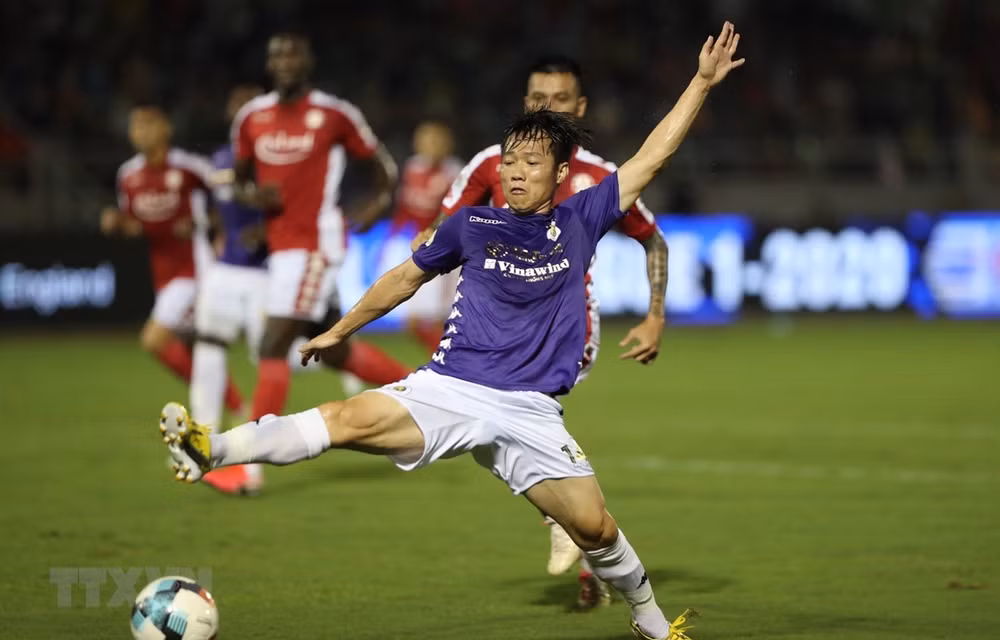 Des tournois de football annulés en raison du COVID-19 ảnh 1 Des tournois de football annulés en raison du COVID-19 ảnh 1