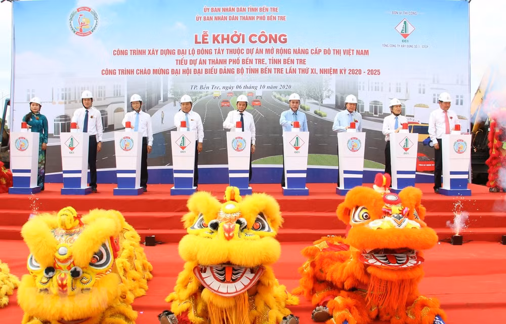Trois districts et villes de Ben Tre et de Long An satisfont aux normes de la Nouvelle ruralité ảnh 1 Trois districts et villes de Ben Tre et de Long An satisfont aux normes de la Nouvelle ruralité ảnh 1