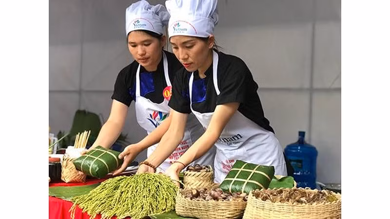 La province de Cao Bang développe sa marque touristique grâce à la gastronomie ảnh 2