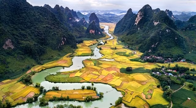 Le géoparc Non Nuoc Cao Bang obtiendra le certificat de l'UNESCO ảnh 1 Le géoparc Non Nuoc Cao Bang obtiendra le certificat de l'UNESCO ảnh 1