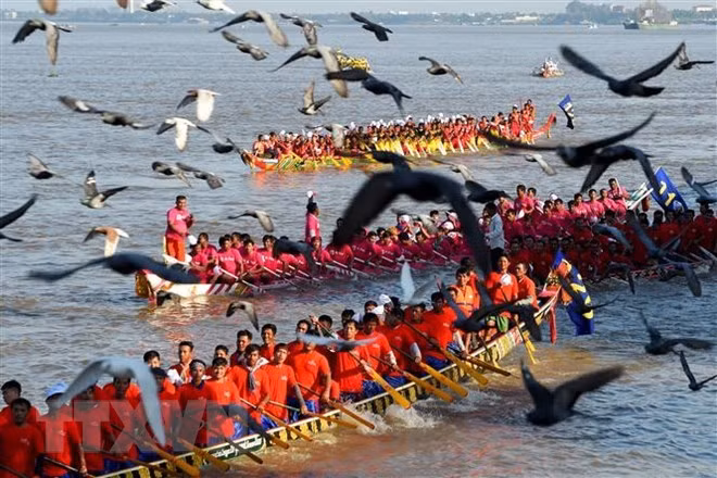 Le Cambodge célèbre son plus grand festival de l’année ảnh 1