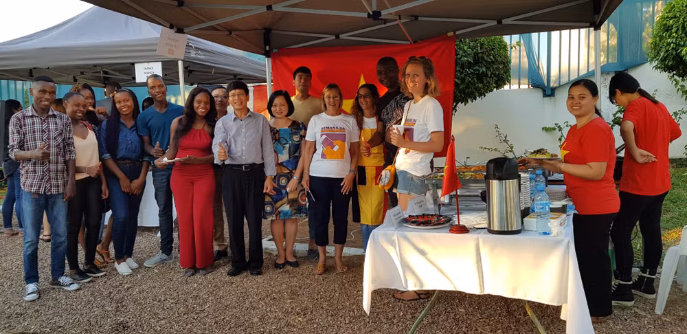 Le Vietnam participe à la Semaine de la Francophonie au Mozambique ảnh 1 Le Vietnam participe à la Semaine de la Francophonie au Mozambique ảnh 1