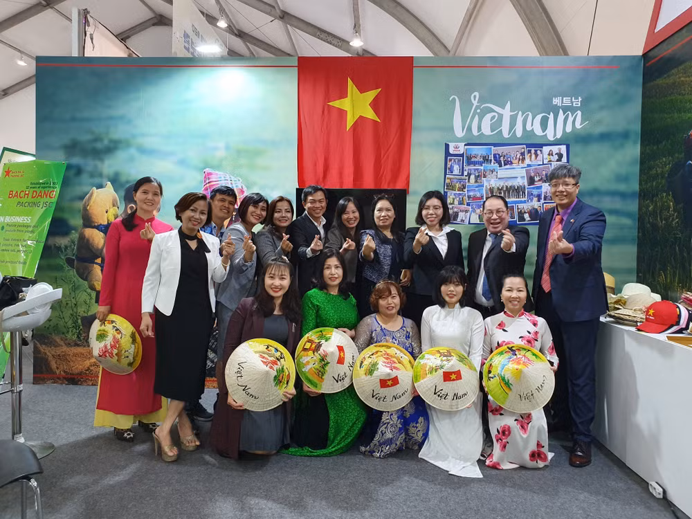 Le Vietnam participe activement à un salon de l'agriculture en R. de Corée ảnh 1