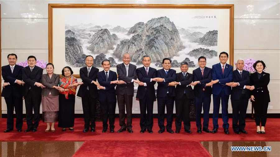 La Chine et l'ASEAN conviennent de renforcer leur coopération ảnh 1