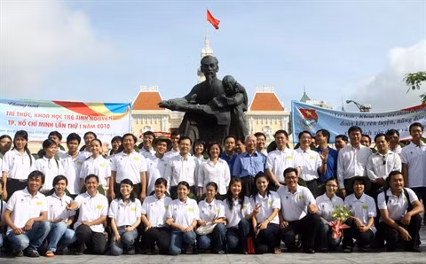 Hô Chi Minh-Ville : progrès dans la formation des jeunes cadres ảnh 1