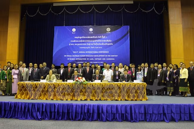 Le consulat général du Vietnam à Luang Prabang à l’honneur ảnh 1