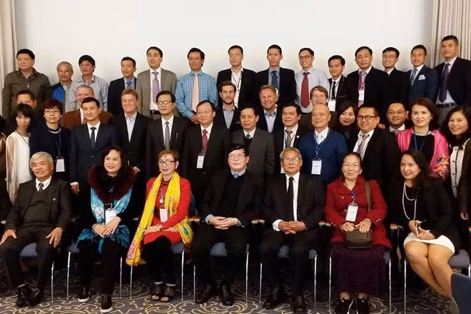 Forum de promotion du commerce et de l'investissement en Allemagne ảnh 1