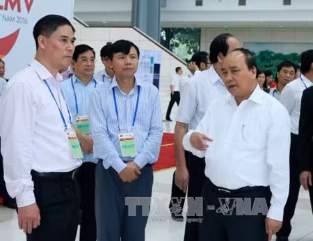 Le PM inspecte les préparatifs des ACMECS-7, CLMV-8 et WEF-Mékong ảnh 1