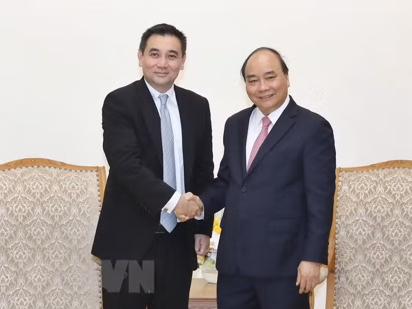 Le Premier ministre reçoit des entreprises étrangères ảnh 2