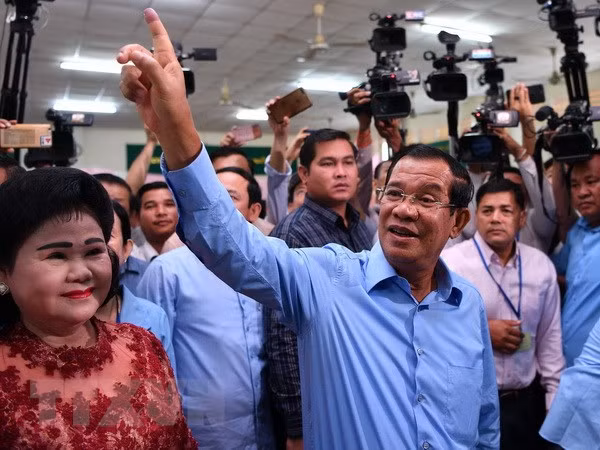 Elections législatives au Cambodge : félicitations du Vietnam ảnh 1