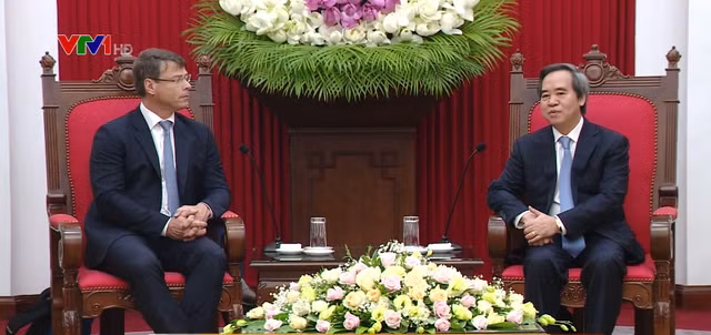 La société américaine Warburg Pincus veut chercher des opportunités d'investissement au Vietnam ảnh 1 La société américaine Warburg Pincus veut chercher des opportunités d'investissement au Vietnam ảnh 1