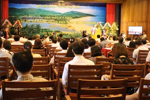 ICISE, fruit de dix ans de "Rencontres du Vietnam" à Binh Dinh ảnh 1