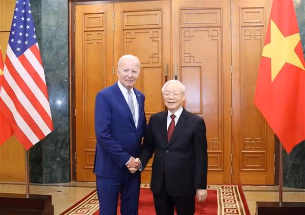 Déclaration commune sur l’élévation des relations Vietnam – États-Unis en un partenariat stratégique intégral ảnh 1