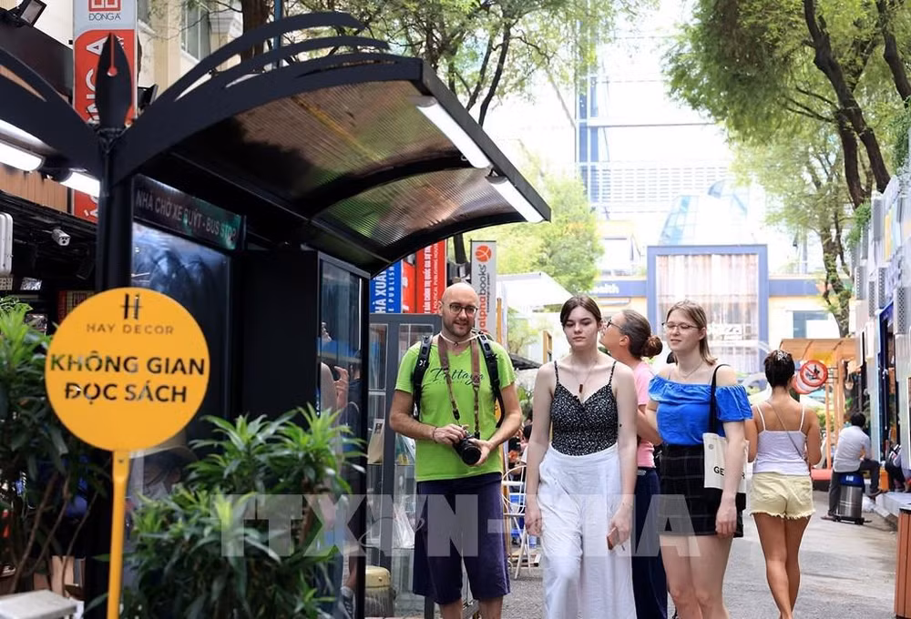 Ho Chi Minh Ville : l'été, la saison des voyages en groupe et en famille ảnh 2