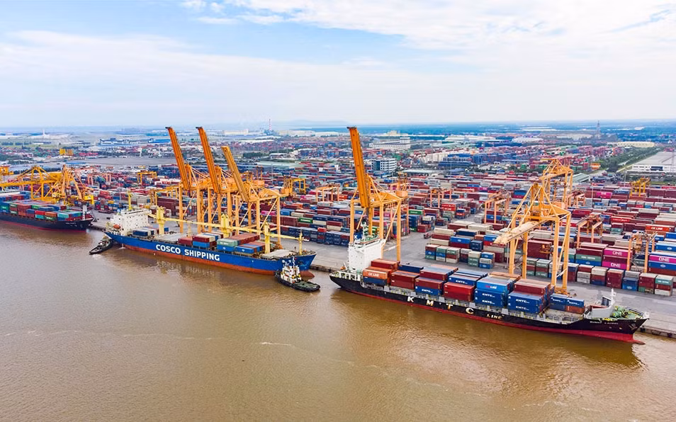 Développer un système portuaire synchrone, moderne et de qualité ảnh 1