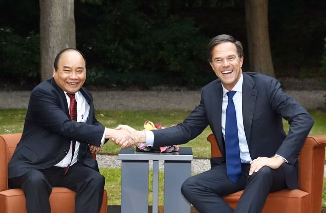 Le Vietnam et les Pays-Bas publient une déclaration commune ảnh 1