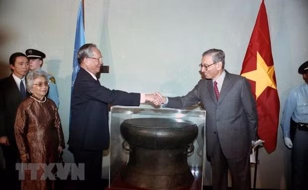 La presse cambodgienne et américaine regrette l’ancien président Lê Duc Anh ảnh 1