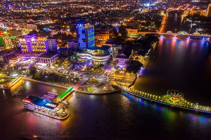 Promouvoir l'économie nocturne dans le delta du Mékong ảnh 1