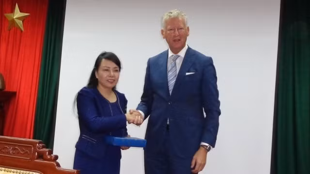 Vietnam - Belgique : vers une coopération approfondie dans la santé ảnh 1