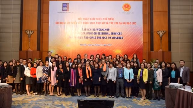Présentation des services indispensables pour les femmes et les filles victimes de violences ảnh 3