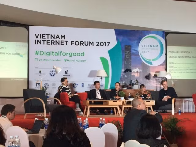 Ouverture du forum d’internet Vietnam 2017 ảnh 1