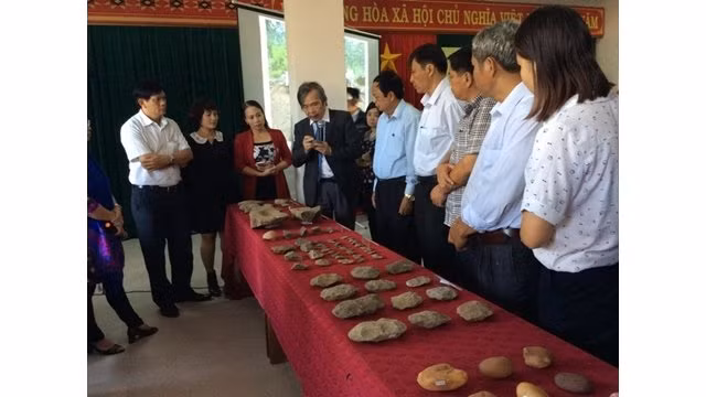 Découverte d’un atelier de fabrication de haches en pierre datant de plus de 1 000 ans ảnh 1