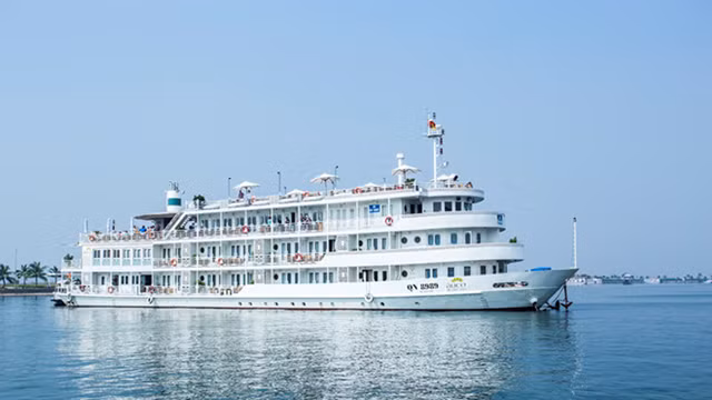 Trois nouveaux sites à découvrir à la baie de Ha Long ảnh 1