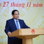 Le Premier ministre Pham Minh Chinh, président du Conseil central d’émulation et de récompense pour le mandat 2021-2026, lors de la réunion. Photo: VNA