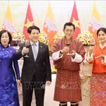 Actualité de la semaine : Le roi du pays du bonheur en visite au Vietnam