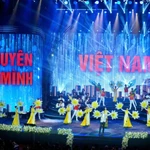 « Printemps du Pays natal » est devenu, au fil des ans, un rendez-vous familier et chaleureux pour la communauté vietnamienne du monde entier à chaque arrivée du Têt et du printemps. Photo: SCOV