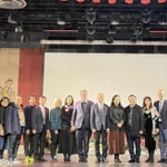 Délégués au colloque. Photo: VNA