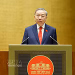 Le président du Vietnam, To Lam, prononce son discours d’investiture. Photo : VNA