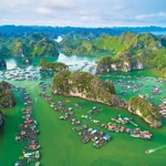 L'archipel de Cat Bà (Hai Phong) a été sélectionné comme décor principal pour une série télévisée de neuf épisodes, adaptée du célèbre jeu en ligne League of Legends. Photo : baodautu.vn