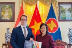 Le magazine Eurasia souhaite publier plus d'articles sur les réalisations du Vietnam