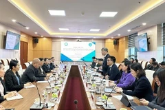 Le Vietnam et le Laos renforcent leur coopération en matière d'assurance sociale